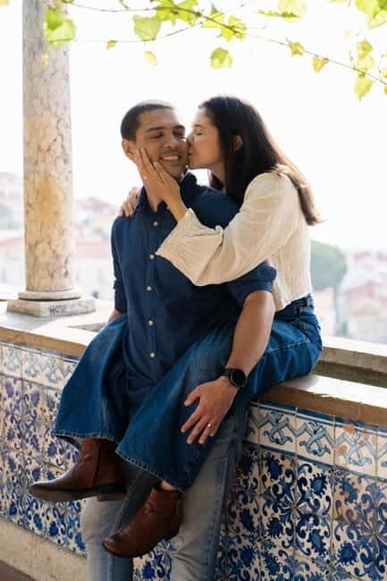 Alfama: Unforgettable Photoshoot Experience with a Local - Miradouro das Portas do Sol: Classic Panoramas Without the Rush