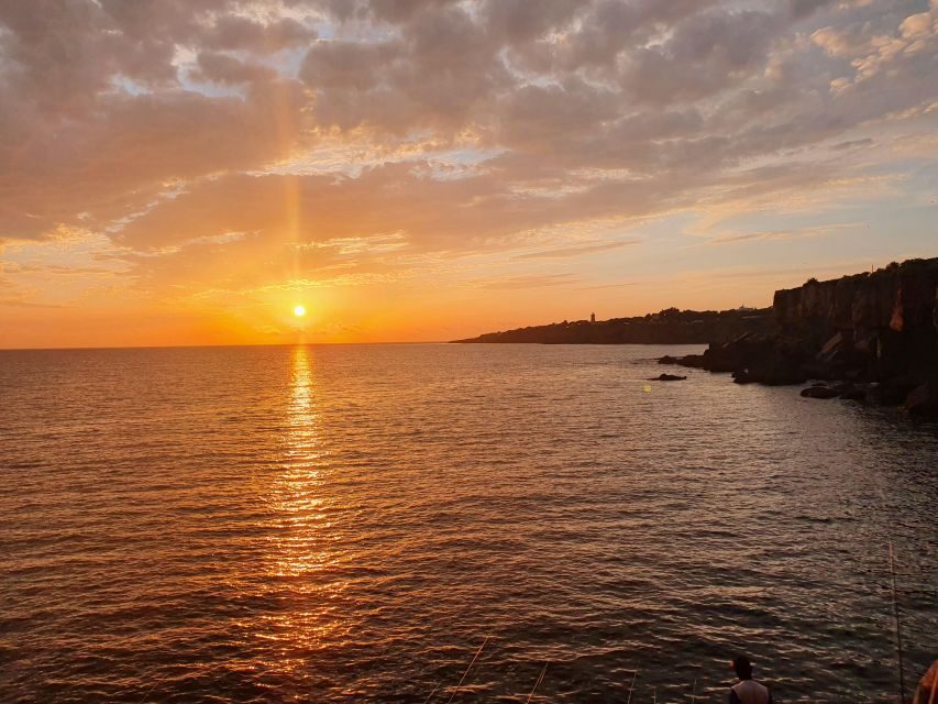 Amazing Private Tour to Sintra and Cascais From Lisbon - Cascais and Estoril: Coastal Town Time Without the Rush