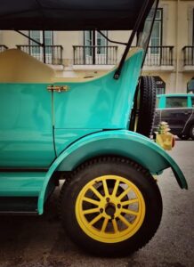 Antique Car Tour - Hotel Pickup and a Guide Who Can Talk Lisbon, Not Just Read Signs