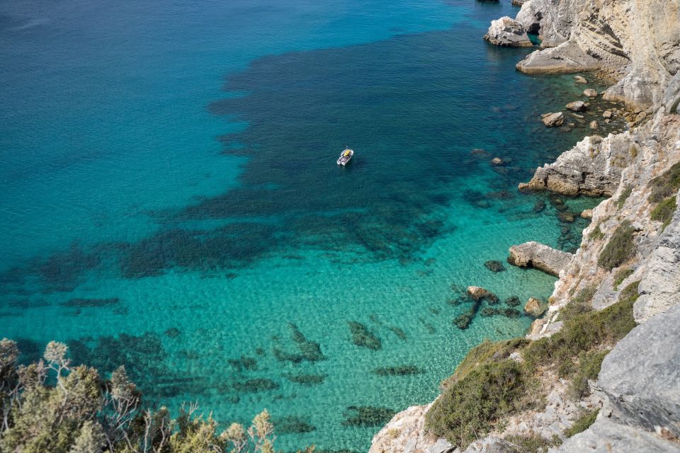 Arrábida: Boat tour along the heart of Sesimbra - Arrábida Natural Park by boat: coves, covas, and Cape Espichel