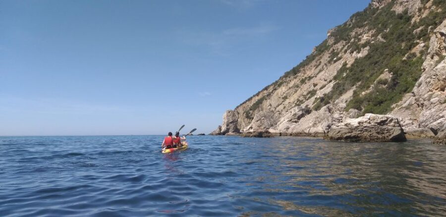 Arrábida Kayak Tour - Santa Margarida Cave: what to expect from the water (and when plans change)