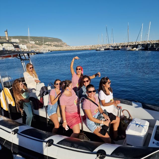Arrábida Natural Park/Sesimbra: Sunset on Board with drinks - Cabo Espichel: aperitif, wine, and the sunset moment