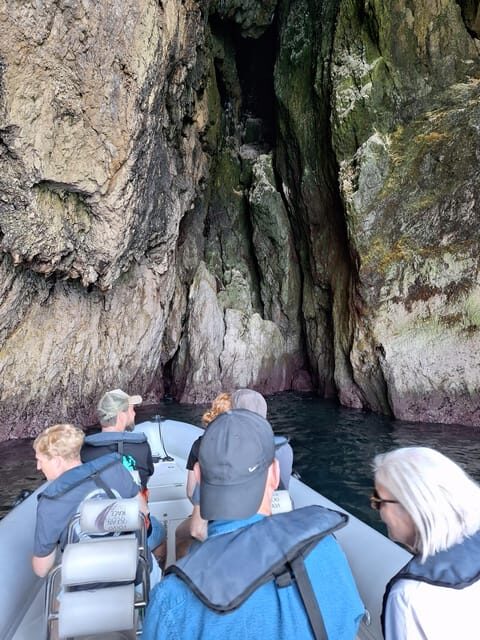 Arrábida - Sesimbra: Boat Tour Mysteries of Cape Espichel - Arrábida Natural Park: where the cliffs start telling stories