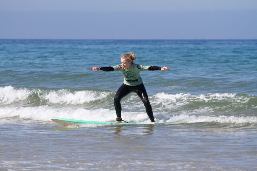 Aulas de Surf/Surf Lesson - Lisboa - Price and value: is $68 worth it?