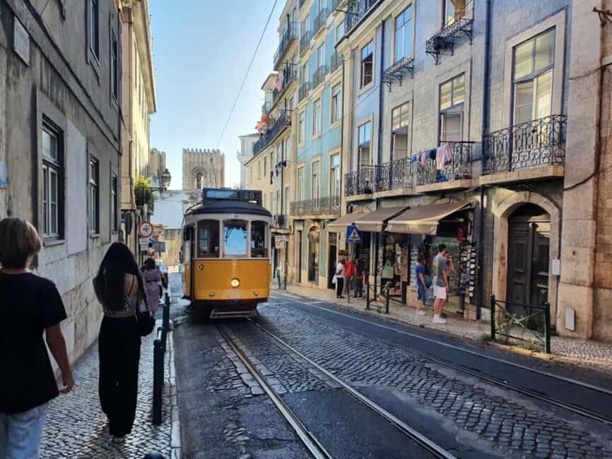 Belem, Cristo Rei & Historical Part of Lisbon. - Lisbon Cathedral (Sé), Saint Anthony Church, and Castelo de São Jorge