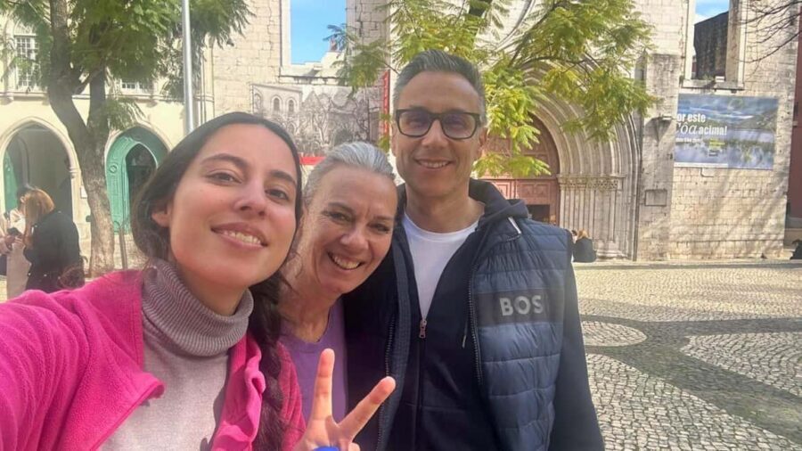 Best of Lisbon: Private Walking Tour with a Local - Alfama streets on foot: colorful lanes and local life
