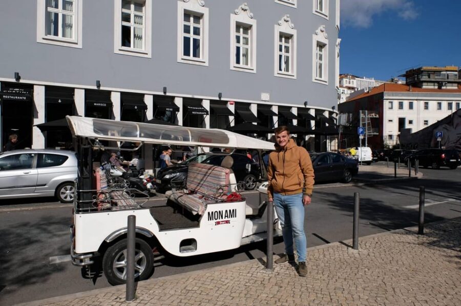 Burguês: Lisbon City Center Private Tuk Tuk Tour - Private Tuk Tuk, Big Neighborhood Coverage: Why This Route Makes Sense