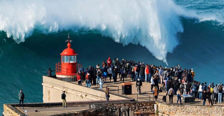 De Lisboa: Óbidos & Nazaré Giant Waves, Ginja & Small Group - The real itinerary in plain timing: 7 hours, four zones, and smart gaps