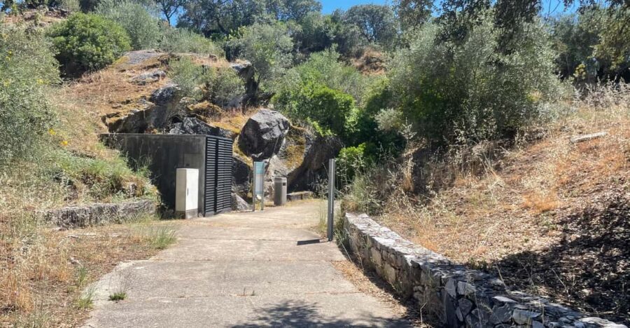 Évora or Montemor: Guided Tour of the Escoural Caves - Practical tips so you enjoy the cave walk