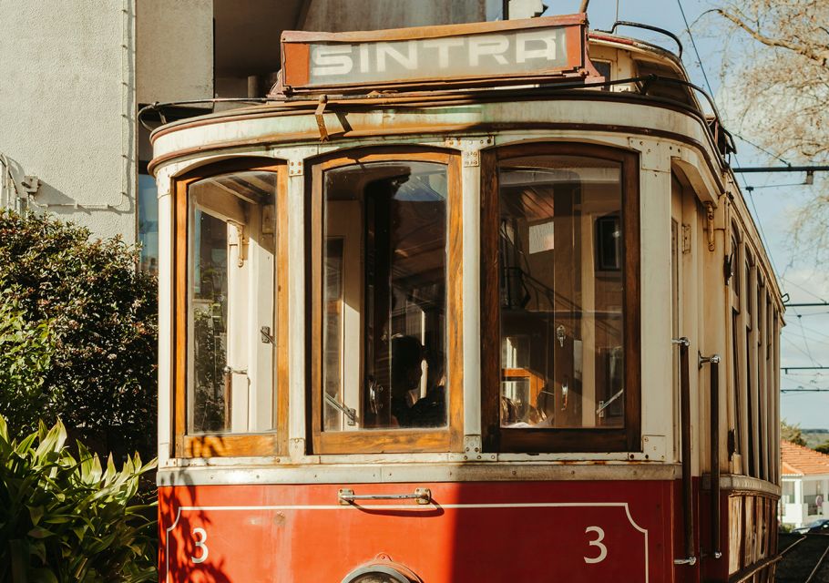 Exclusive tour by car - Sintra city and Cascais city - Key points I’d circle before you go