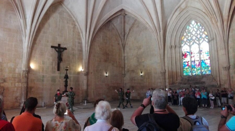 Fátima, Batalha, Alcobaça, Nazaré and Óbidos Private Tour - Fátima Shrine: Apparitions, Basilica Time, and Space to Wander
