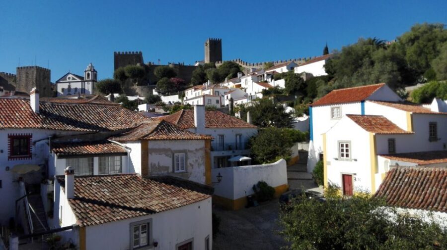 Fátima, Batalha, Alcobaça, Nazaré and Óbidos Private Tour - Nazaré and Sítio: Clifftop Views, the Black Madonna, and Sea-Air Drama