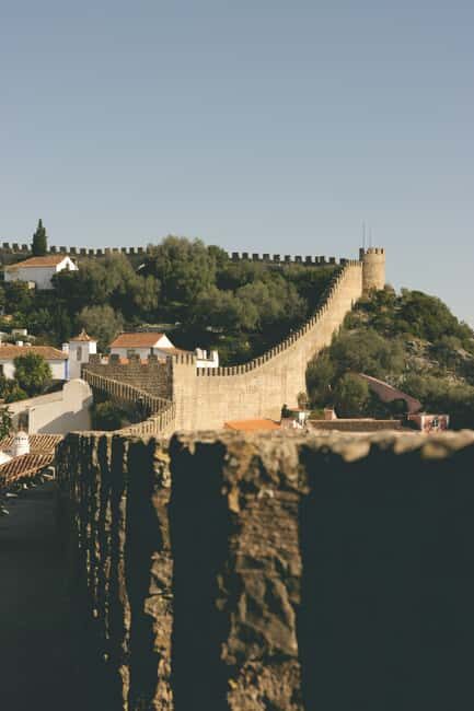 Fátima, Nazaré & Óbidos: A Scenic Day Trip from Lisbon - Guides, groups, and the kind of van experience you’ll hope for
