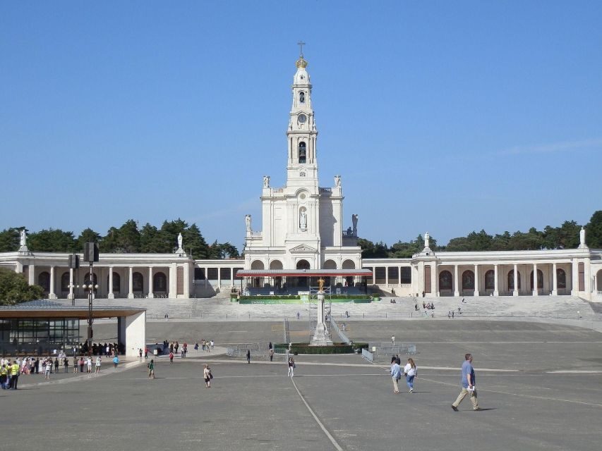 Fátima Private Walking Tour - The shepherd children and why their names stick