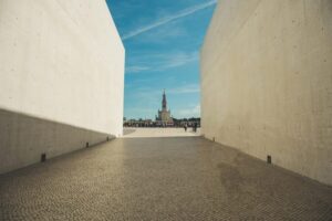 Fátima: Sanctuary and Apparition Sites Guided Tour - The 1.5-hour plan: how to make it feel complete