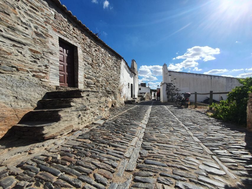 From Lisboa: Evora and Monsaraz Full-Day Tour - Price and value: what $111 buys you