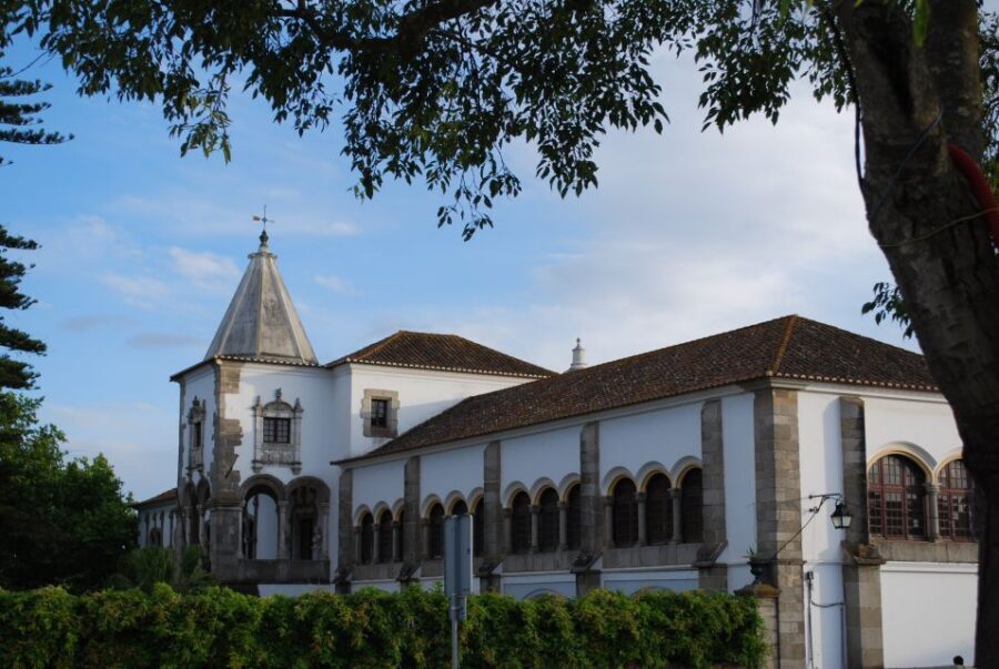 From Lisboa: Evora and Monsaraz Full-Day Tour - Cathedral of Évora and Praça do Giraldo: the city’s main stage