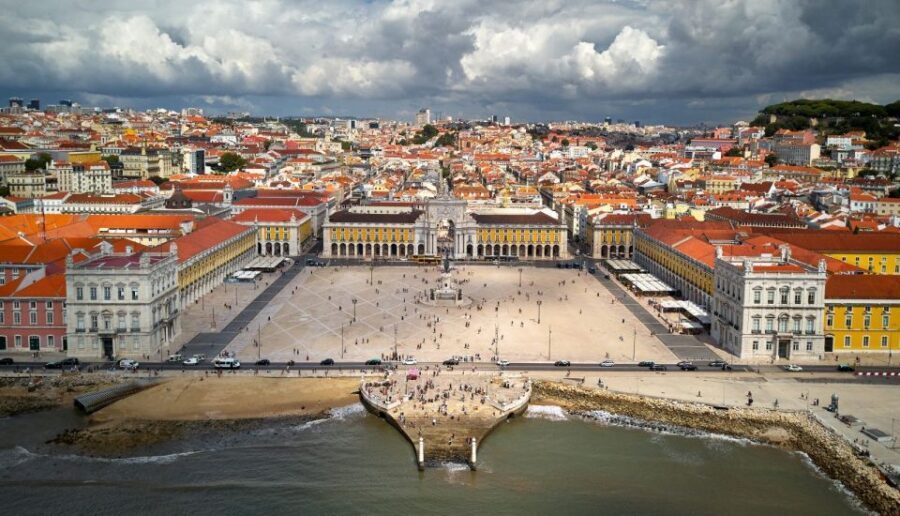 From Lisbon: Belem Historic Sightseeing Tour by Tuk Tuk - Pink Street and Fox Graphite: Lisbon Flavor Before Belém Icons