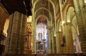 From Lisbon: Évora Private Historic Discovery Tour - Lisbon-to-Évora drive: use the time wisely