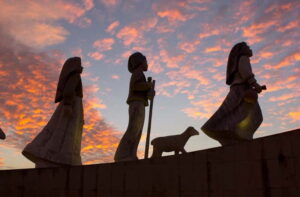From Lisbon: Fátima HD and the Three Little Shepherds' House - Workshop stop in the run-up to Fátima