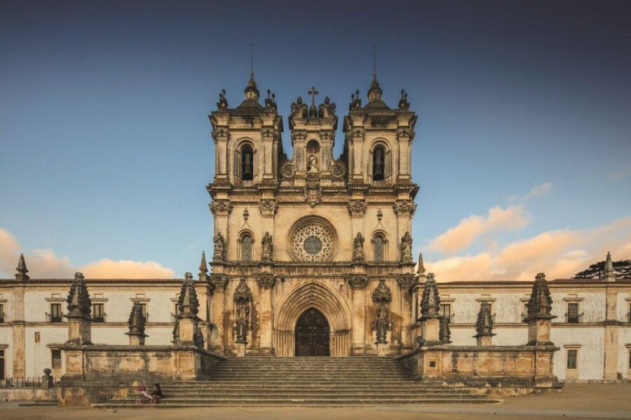 From Lisbon: Fatima, Nazaré, Batalha and Óbidos Tour - Caldas da Rainha: A Helpful Reset Between Major Sights