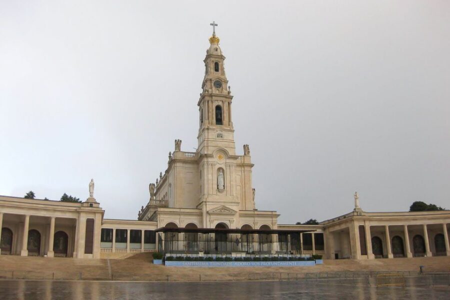 From Lisbon: Fatima Sanctuary Private Day Tour - Guide Quality: Why Your Experience Can Feel Great or Just Okay