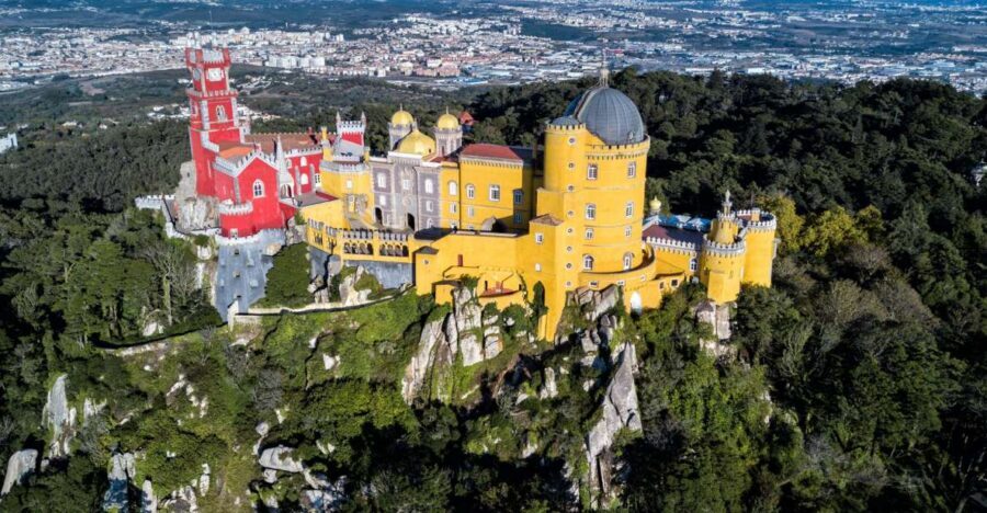 From Lisbon: Half-Day Private Sintra Cascais Tour - Why this 4-hour private plan works (and for whom)