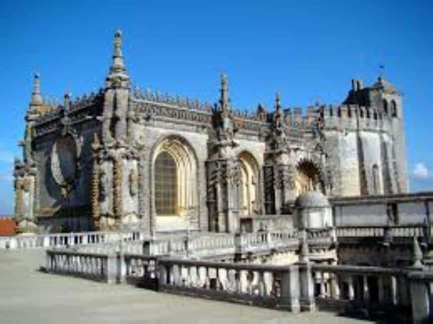 From Lisbon: Medieval Tour, Batalha, Tomar, Alcobaça, Óbidos - Lunch Break in Batalha: Plan on Buying It