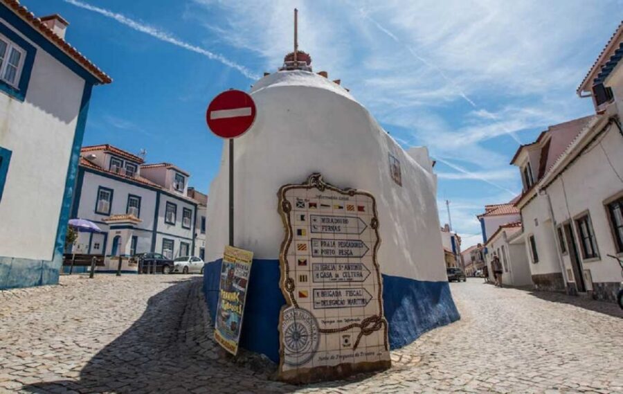 From Lisbon or Cascais: Mafra, Ericeira, and Queluz Day Tour - Should you book this Lisbon-area day tour?