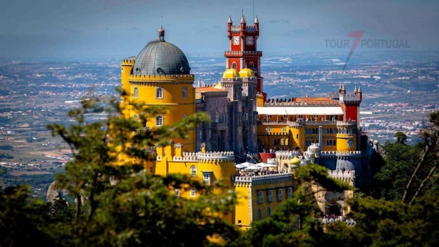 From Lisbon: Pena Palace, Regaleira, Monserrate & Cabo Roca - The Sintra town walk: get your bearings before the palaces