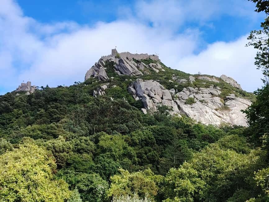 From Lisbon: Sintra Cascais Guided Tour with a Local Expert - What makes the guiding matter: the Maria factor