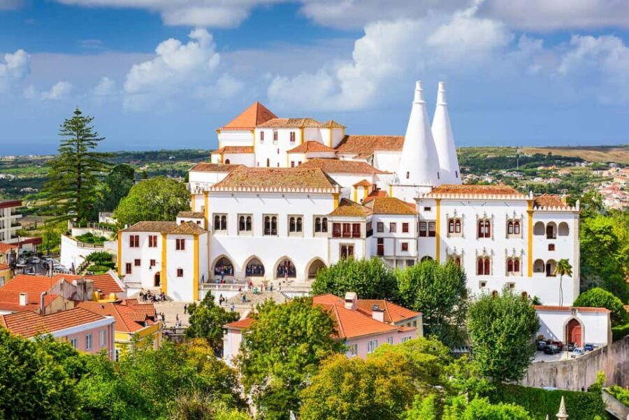 From Lisbon: Sintra Cascais Guided Tour with a Local Expert - Practical tips that make the day smoother