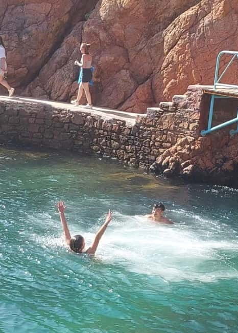 From Lisbon: Tour to Berlengas, a UNESCO natural reserve - Restaurant time on the oceanfront: Mesadailha moments