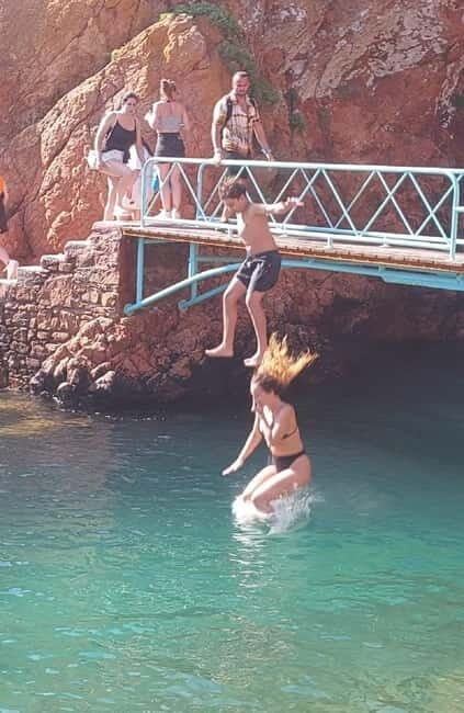 From Lisbon: Tour to Berlengas, a UNESCO natural reserve - Service style and group feel: small group, English help, quick reset points