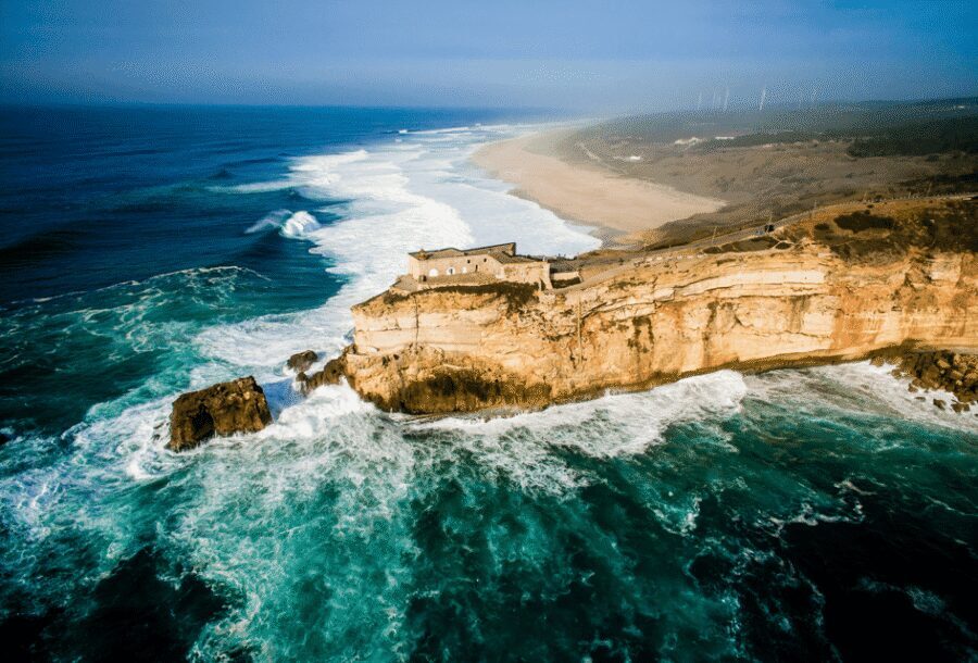 From Lisbon: Tour to Óbidos and Nazaré - Medieval Village, Sour Cherry and Iconic Beaches - Getting started in Lisbon: the meeting point and your first orientation