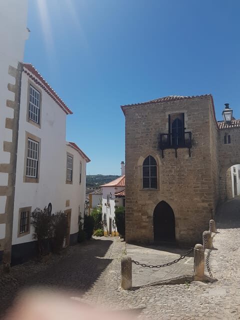 From Nazare: Road by the coast to Obidos - Your 1 hour in Óbidos: shop, photo, and choose your pace