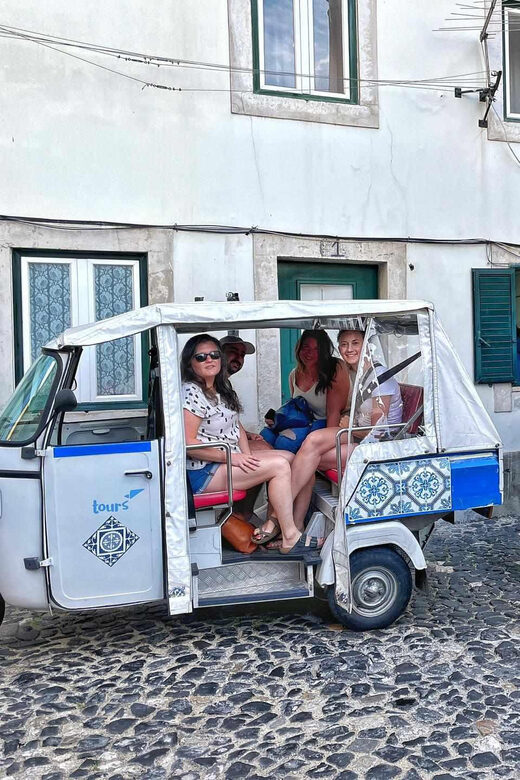 Guided Electric Piaggio Tuk-Tuk Tour of Historic Lisbon - The 2-Hour Route, Stop by Stop: From Baixa to the Best Lookouts