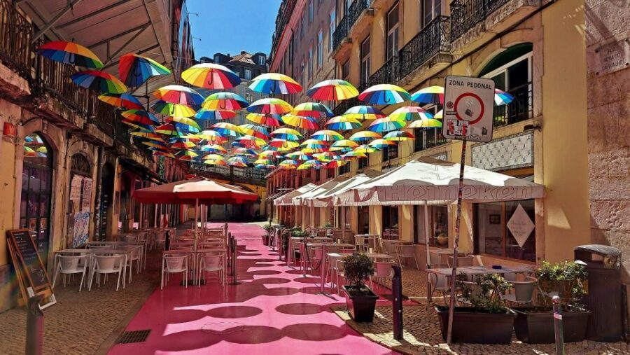 Historical Tuk Tuk Tour, Viewpoints and Old Neighborhoods - Returning to Lisbon Downtown: wrap-up with flexible drop-off