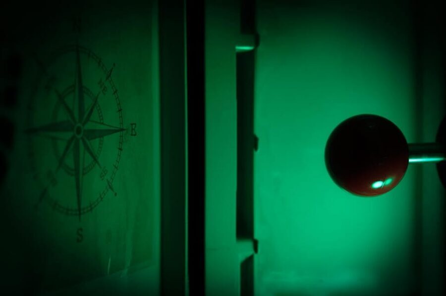 Lisboa: Alvalade Escape Room Prison Robbery - The story setup: millionaire freedom vs life imprisonment