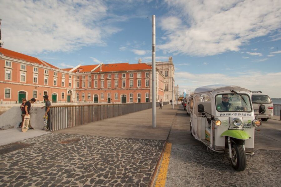 Lisbon: 2-Hour Belém and the Golden Era Tour by Eco-Tuk - Jerónimos Monastery: Manueline architecture in short, sharp focus