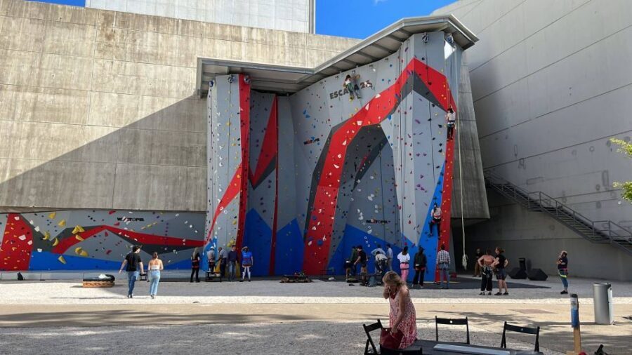 Lisbon: 25 de Abril Bridge Guided Climbing Experience - After the hour: exploring Ponte 26 de Abril climbing facilities on your own