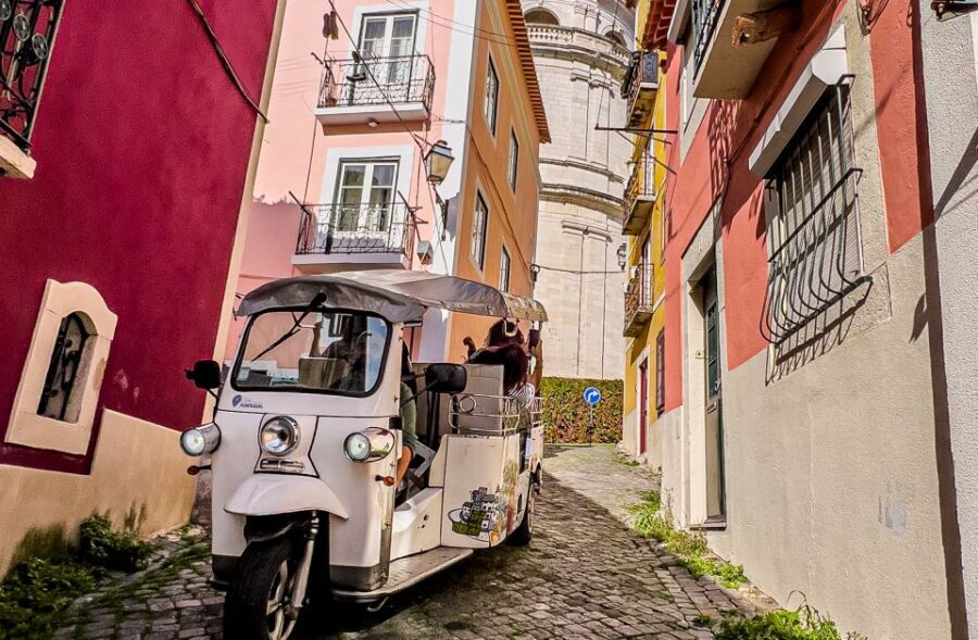 Lisbon: 2h Old Lisbon Tuk Tuk Tour - Pickup, timing, and what to wear for Lisbon’s cobblestones