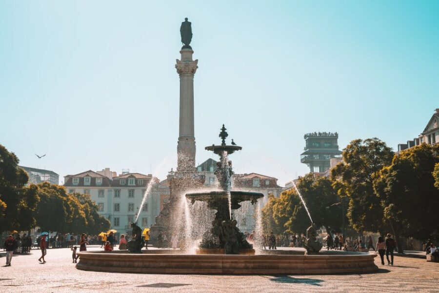 Lisbon: 3-Hour Historical Tour - Carmo Square and the Santa Justa area: viewpoints without the effort