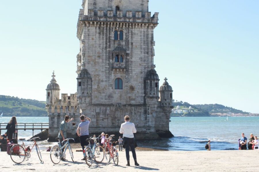 Lisbon: 3-Hour Vintage Bike Tour - Monument to the Discoveries: where maritime history clicks