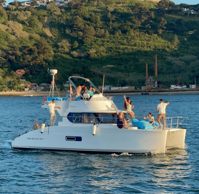 Lisbon: 3H Private Luxury Catamaran Tour with Swimming - Practical timing: how to plan your afternoon around the 3-hour sail