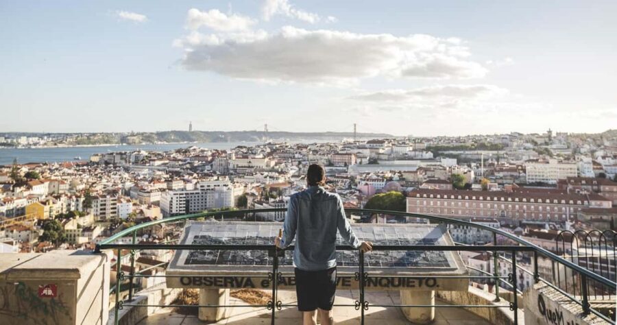 Lisbon: 3h tour in German to all viewpoints with local guide - Where you meet: four pickup spots in central Lisbon