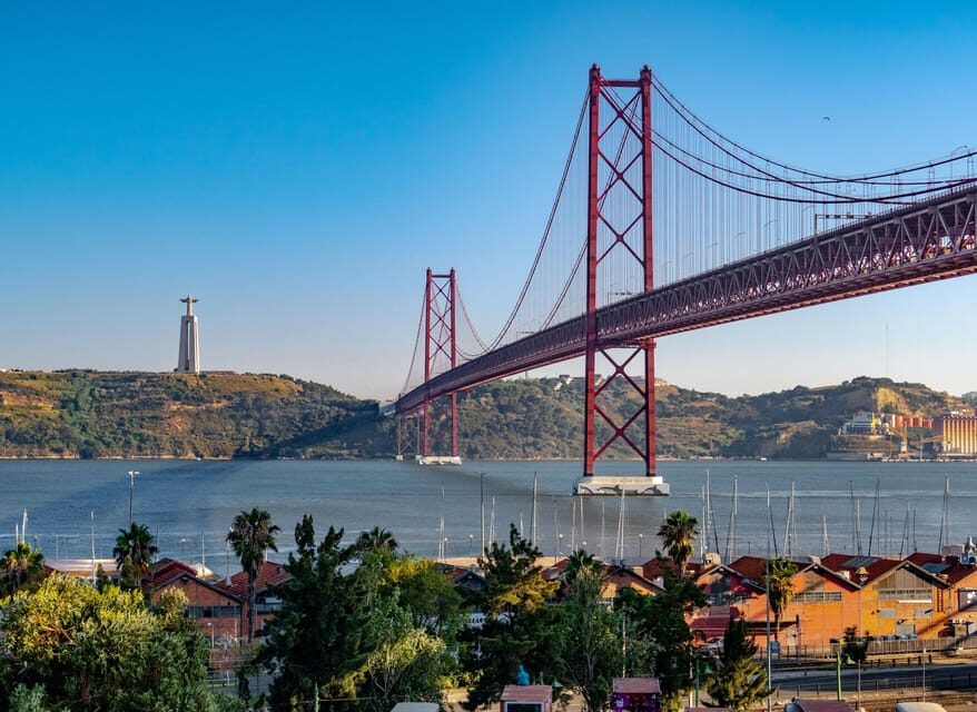 Lisbon: 8 Hour Private Tour through Lisbon (up to 7 people) - Expo Park to Lisbon Cathedral: starting with structure, then atmosphere