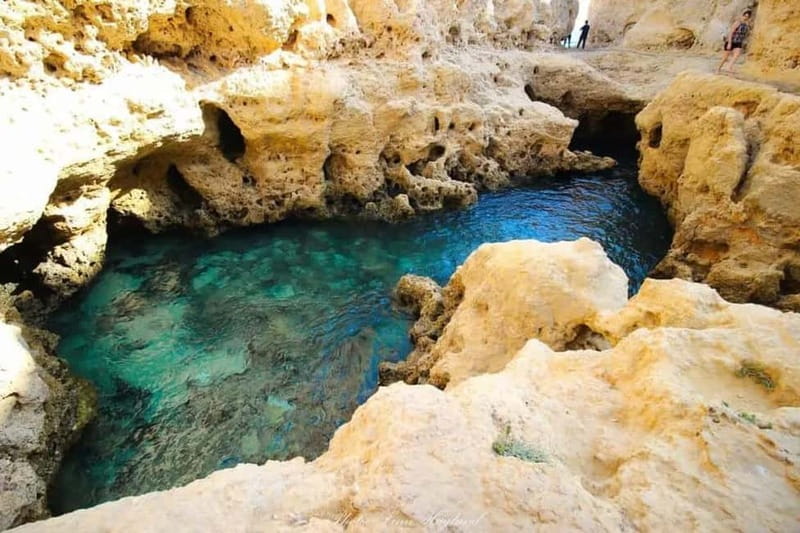 Lisbon: Algarve, Benagil Cave, Carvoeiro & Lagos Day Trip - Praia dona Ana and Praia do Camilo: beach time with real cliff energy