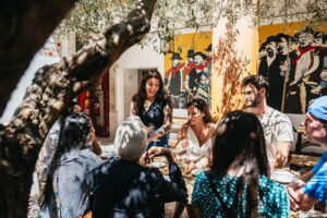 Lisbon: Baixa District Food Tour with Dinner and Drinks - Baixa on foot: how the tour keeps the day fun (not rushed)