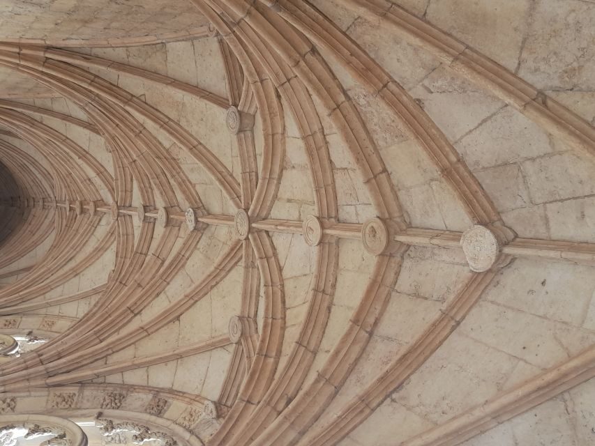 Lisbon: Belem Private Tuk-Tuk Tour for 2 hours - Jerónimos Monastery: the Manuel I story behind the stonework